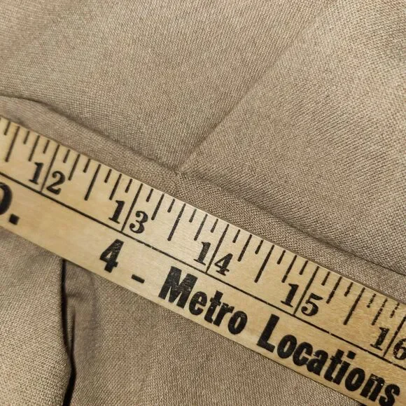 NEW Banana Republic Pleated Beige Pant Size 16 Retails $100 - Picture 10 of 12